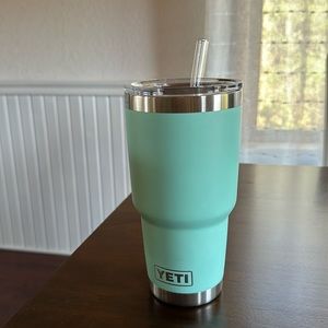 Yeti tumbler!